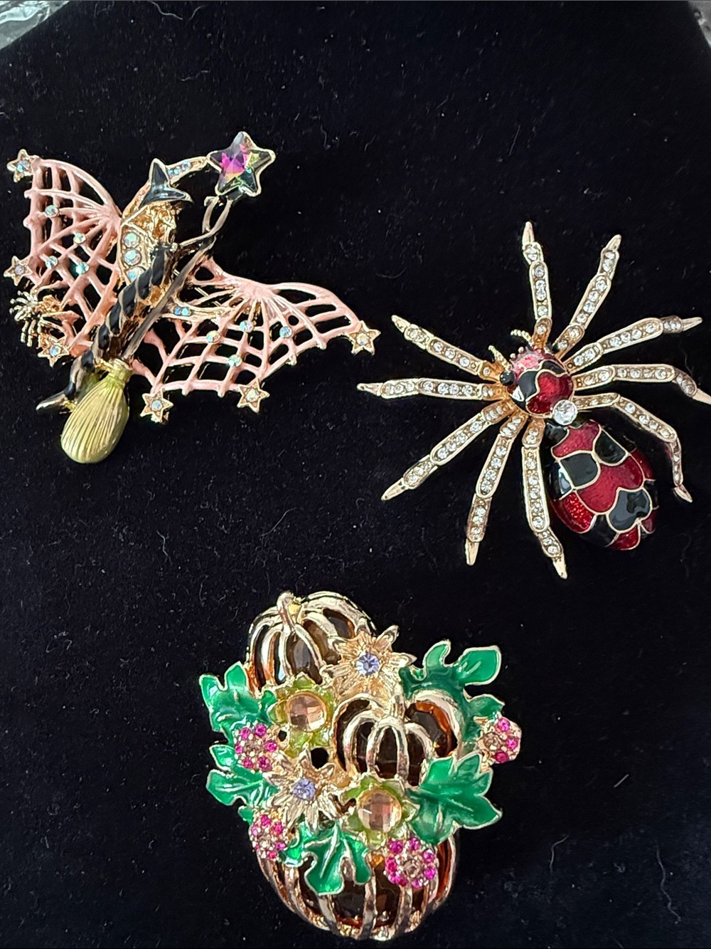 New Halloween & Fall Whimsical Brooches 2.25” Spider or Glitz Pumpkins or Witch